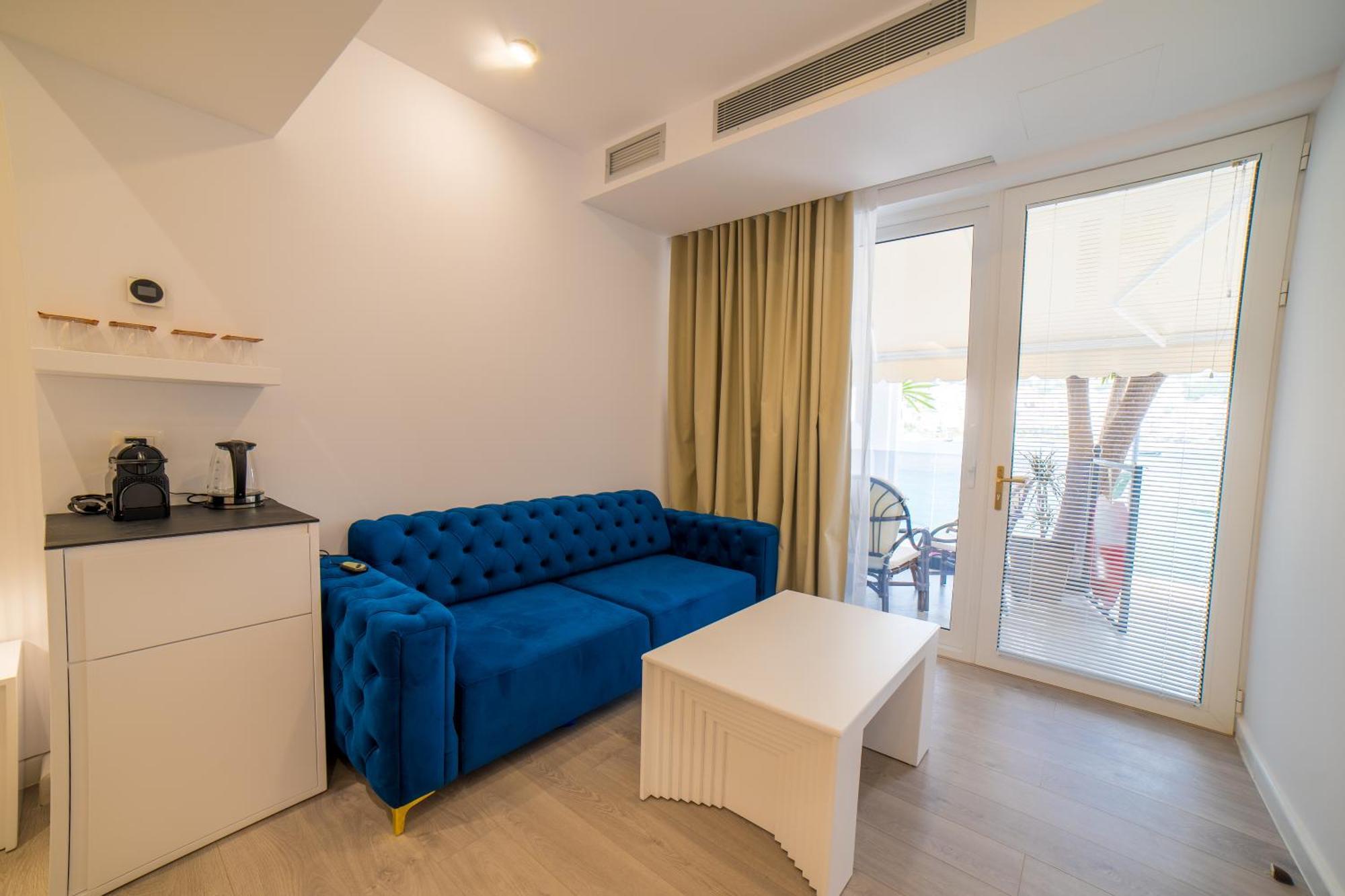 Adam & Eve Hotel